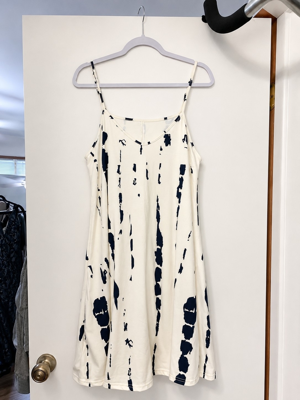 Cream & Navy Abstract Print Dress – Size Large